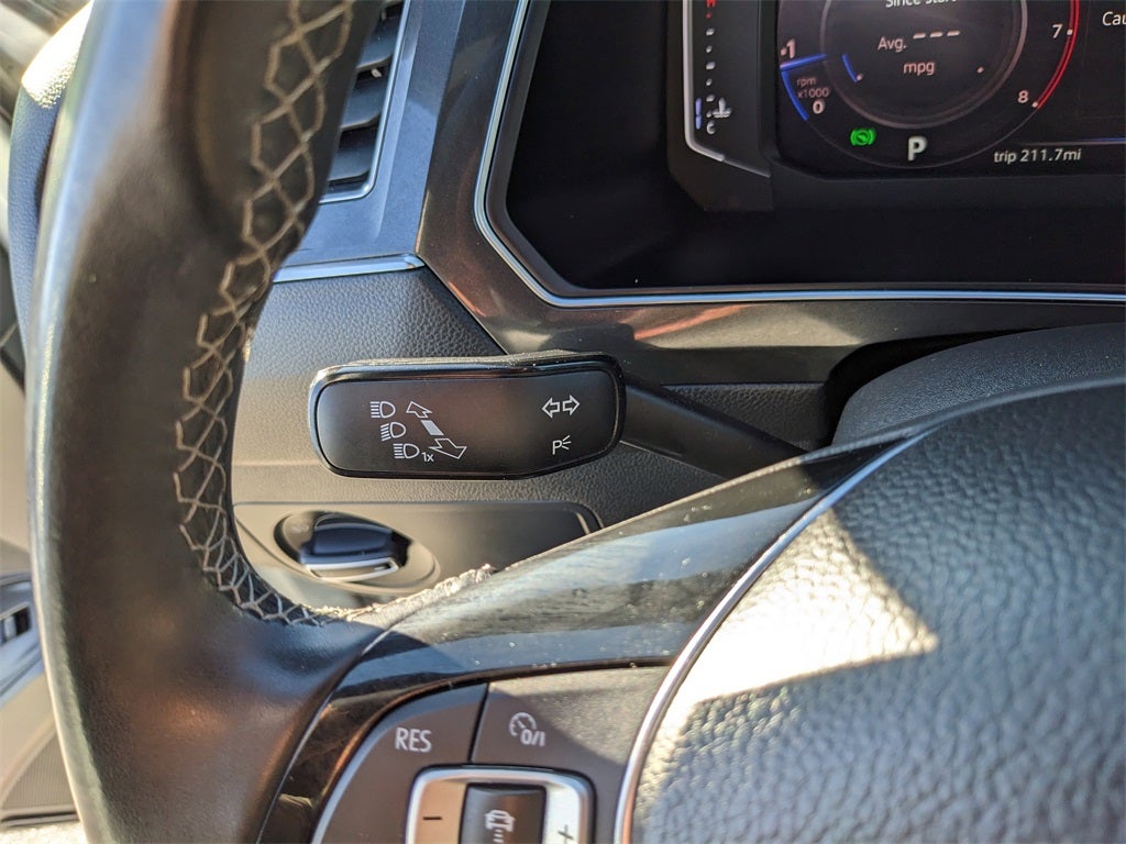 2019 Volkswagen Tiguan 2.0T SEL R-Line