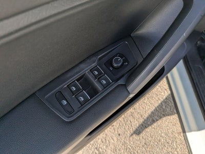 2018 Volkswagen Tiguan 2.0T SE