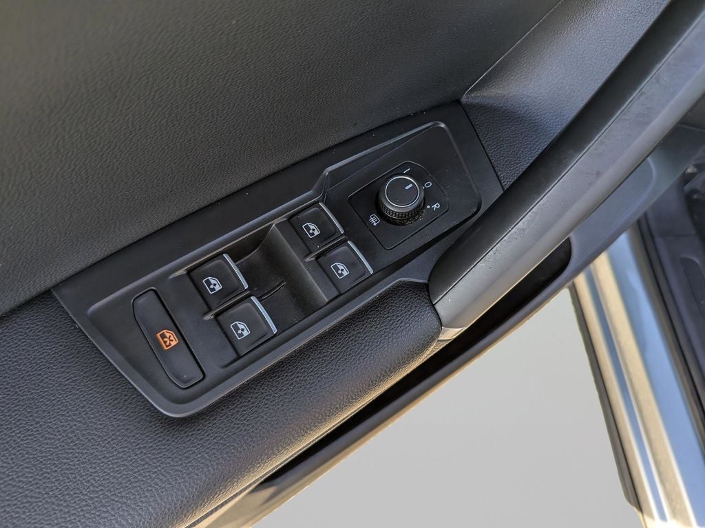 2020 Volkswagen Tiguan 2.0T SE