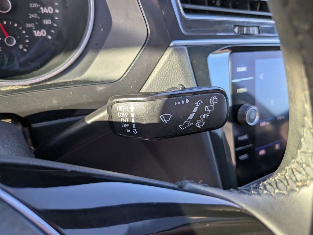 2020 Volkswagen Tiguan 2.0T SE