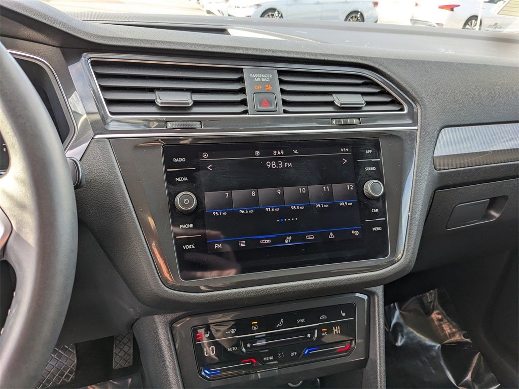 2023 Volkswagen Tiguan 2.0T SE