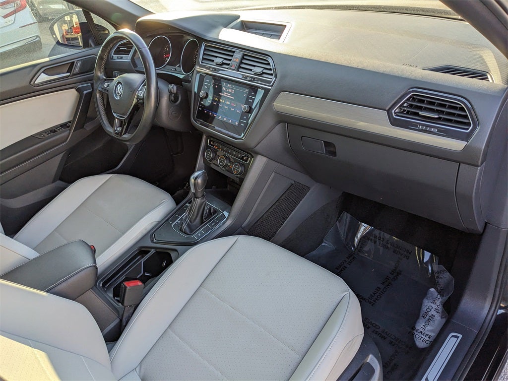 2021 Volkswagen Tiguan 2.0T SE R-Line Black