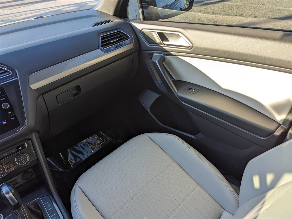 2021 Volkswagen Tiguan 2.0T SE R-Line Black