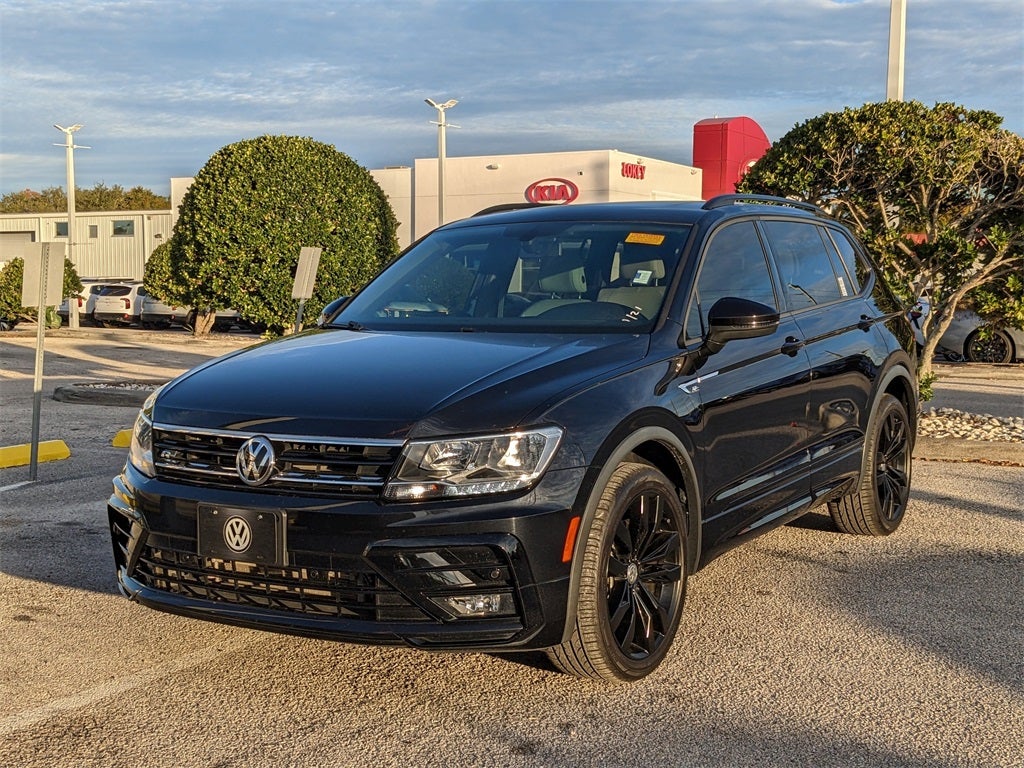 2021 Volkswagen Tiguan 2.0T SE R-Line Black