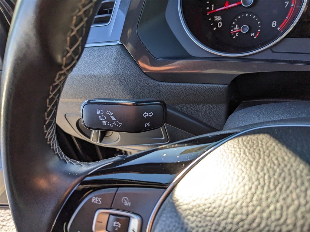 2021 Volkswagen Tiguan 2.0T SE R-Line Black