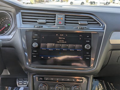 2020 Volkswagen Tiguan 2.0T SE R-Line Black