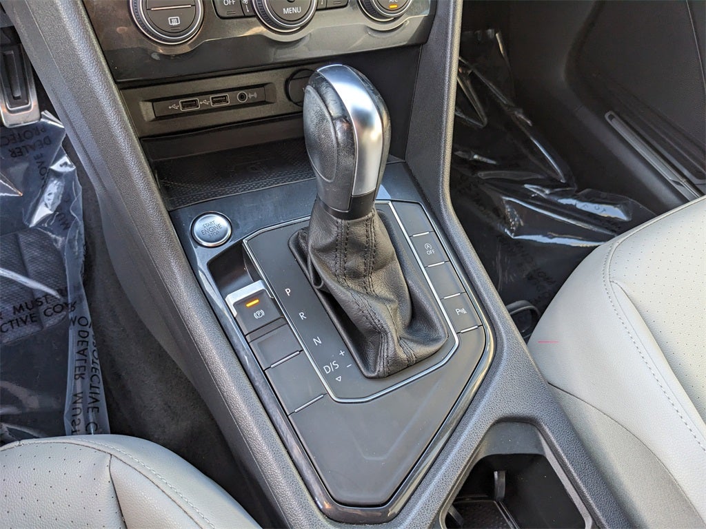 2020 Volkswagen Tiguan 2.0T SE R-Line Black