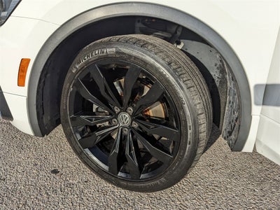 2020 Volkswagen Tiguan 2.0T SE R-Line Black