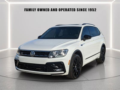 2020 Volkswagen Tiguan 2.0T SE R-Line Black