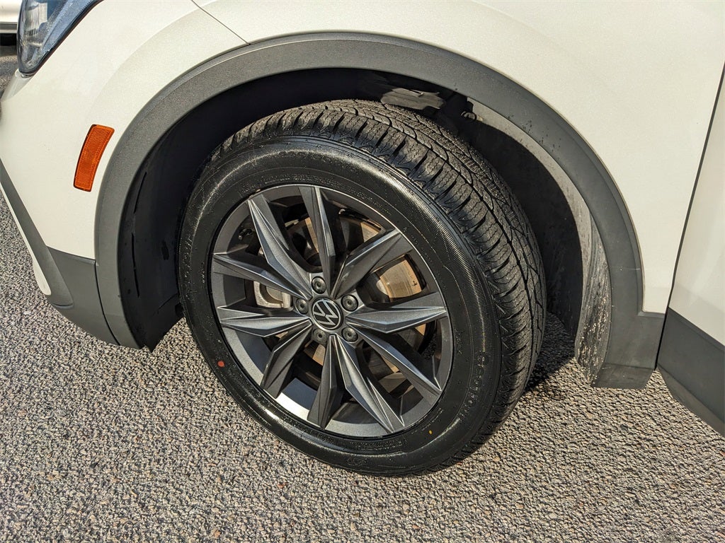 2023 Volkswagen Tiguan 2.0T SE