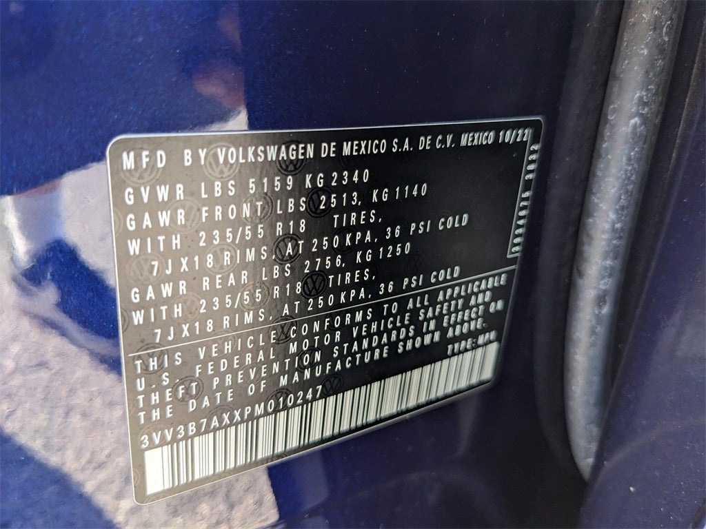 2023 Volkswagen Tiguan 2.0T SE