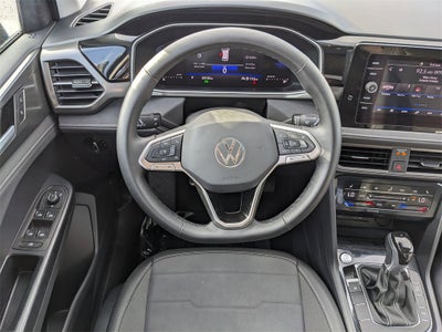 2025 Volkswagen Taos 1.5T SE Black