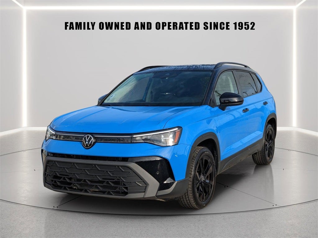 2025 Volkswagen Taos 1.5T SE Black