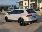 2018 Volkswagen Tiguan 2.0T SEL Premium
