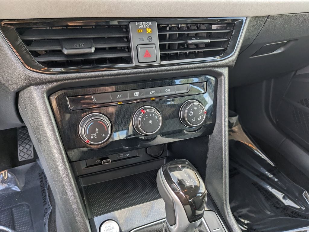 2025 Volkswagen Taos 1.5T S