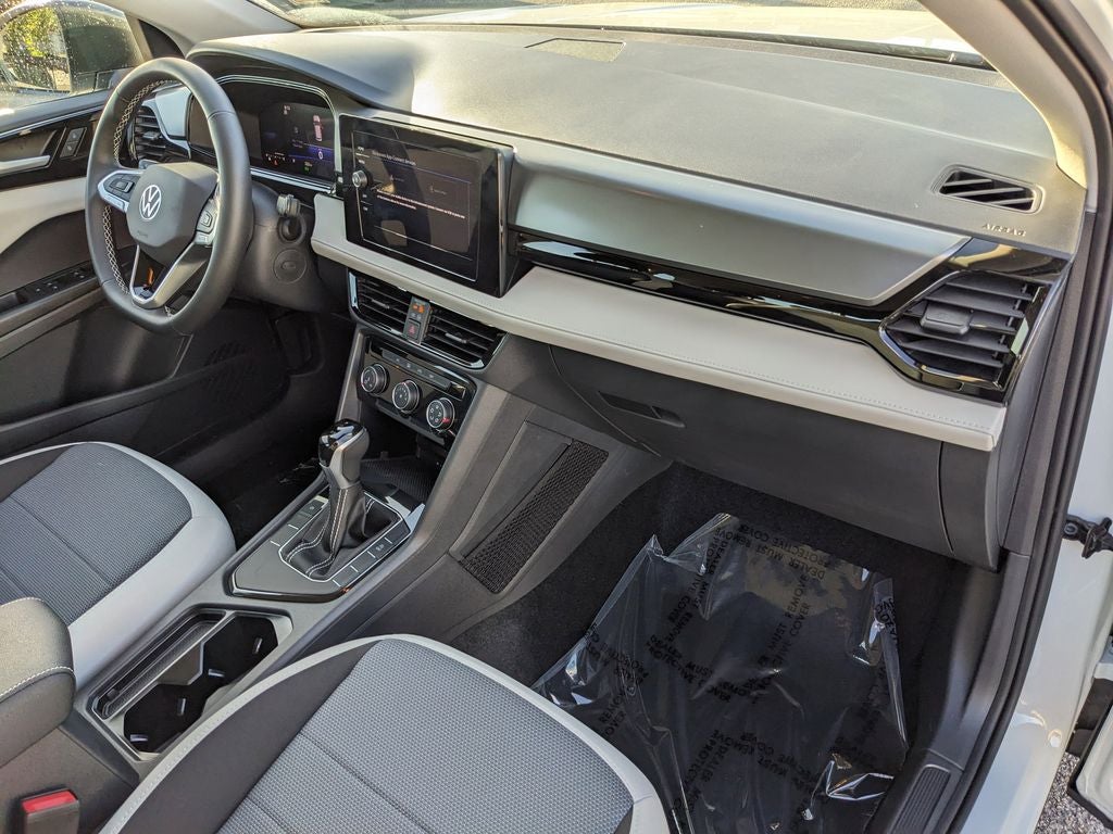 2025 Volkswagen Taos 1.5T S