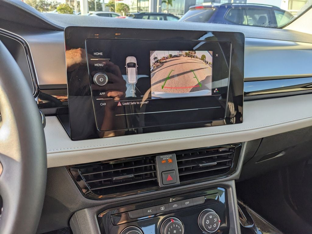 2025 Volkswagen Taos 1.5T S