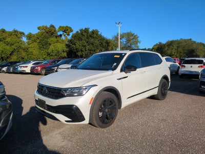 2024 Volkswagen Tiguan 2.0T SE R-Line Black