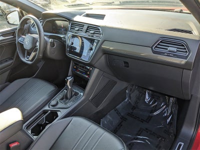 2024 Volkswagen Tiguan 2.0T SE R-Line Black