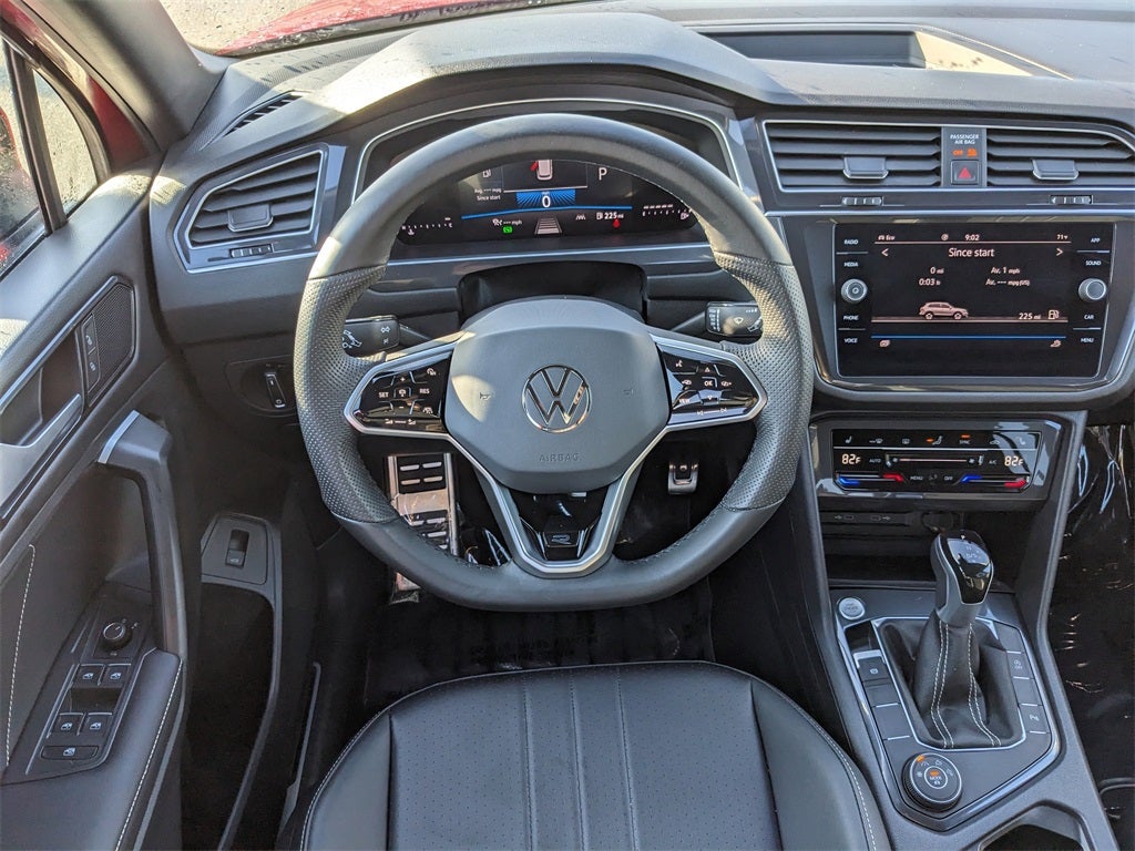 2024 Volkswagen Tiguan 2.0T SE R-Line Black