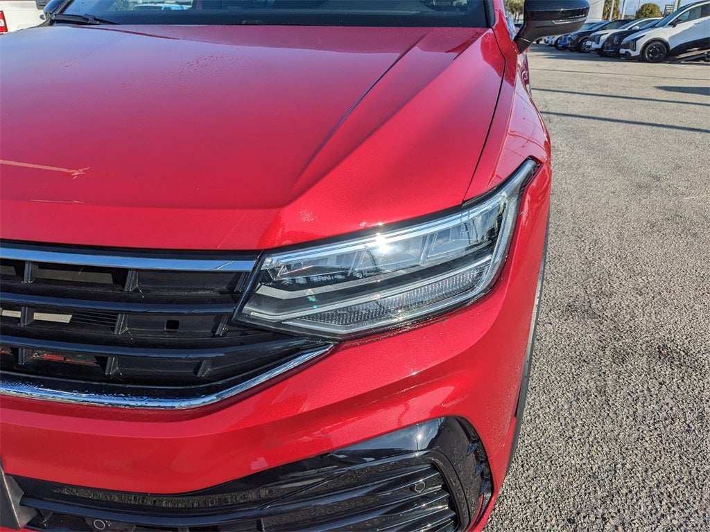 2024 Volkswagen Tiguan 2.0T SE R-Line Black