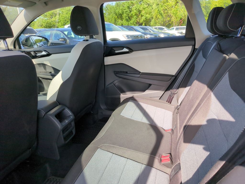 2025 Volkswagen Taos 1.5T S