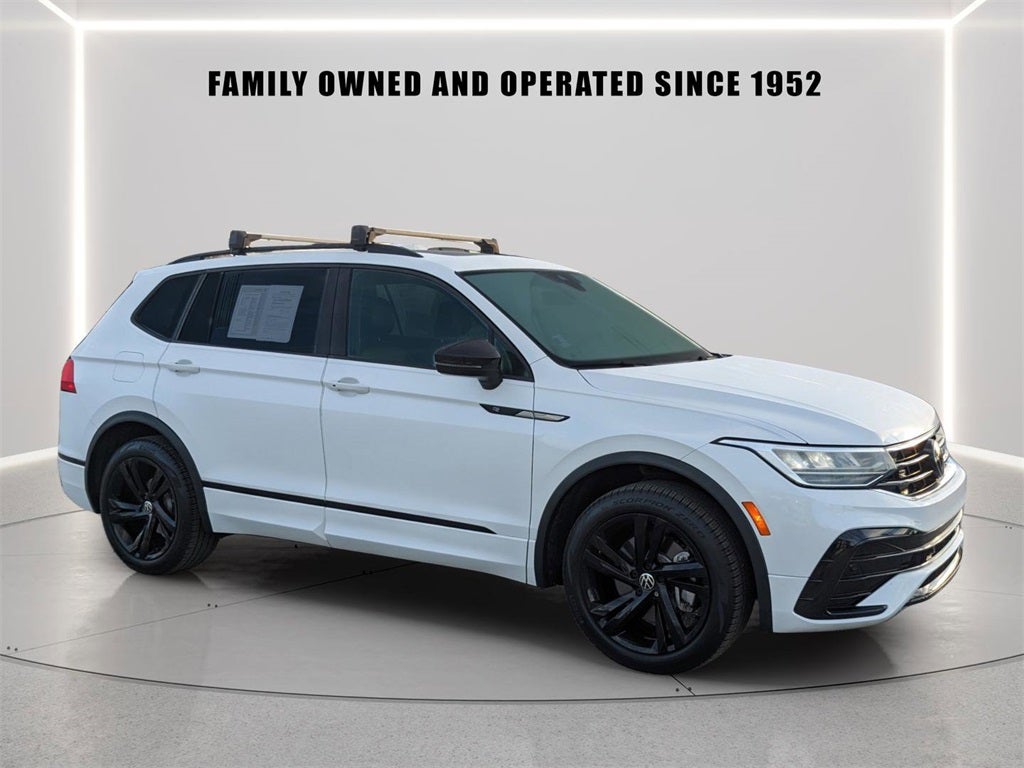2023 Volkswagen Tiguan 2.0T SE R-Line Black