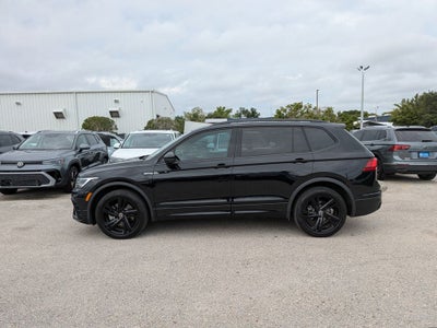 2023 Volkswagen Tiguan 2.0T SE R-Line Black