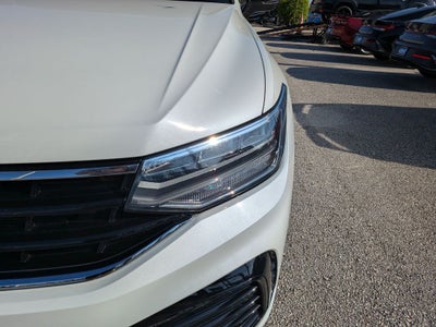 2023 Volkswagen Tiguan 2.0T SE R-Line Black