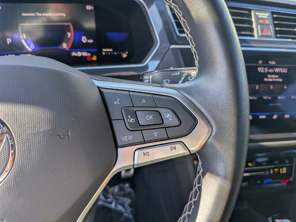 2023 Volkswagen Tiguan 2.0T SE R-Line Black