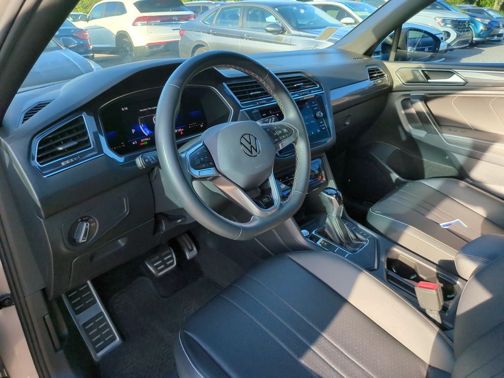 2023 Volkswagen Tiguan 2.0T SE R-Line Black