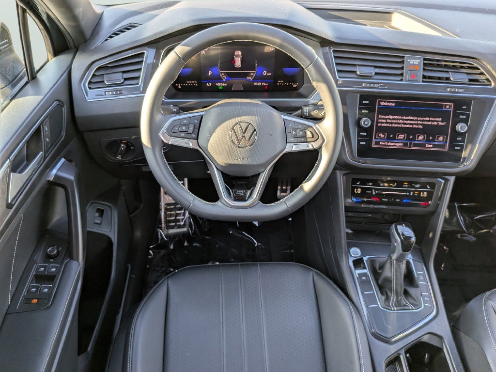 2023 Volkswagen Tiguan 2.0T SE R-Line Black