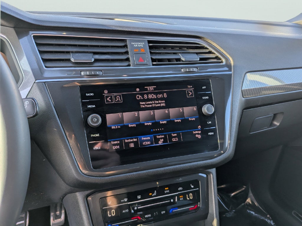 2023 Volkswagen Tiguan 2.0T SE R-Line Black