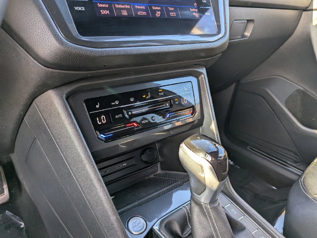 2023 Volkswagen Tiguan 2.0T SE R-Line Black