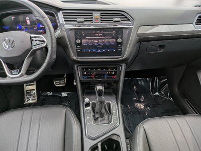 2024 Volkswagen Tiguan 2.0T SE R-Line Black