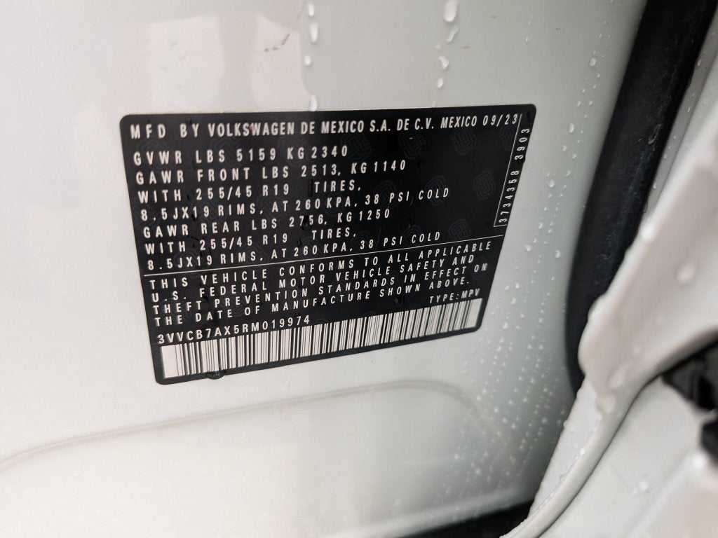 2024 Volkswagen Tiguan 2.0T SE R-Line Black