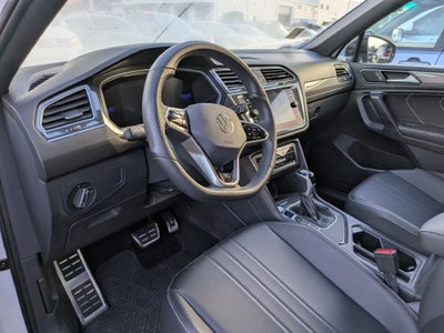 2024 Volkswagen Tiguan 2.0T SE R-Line Black