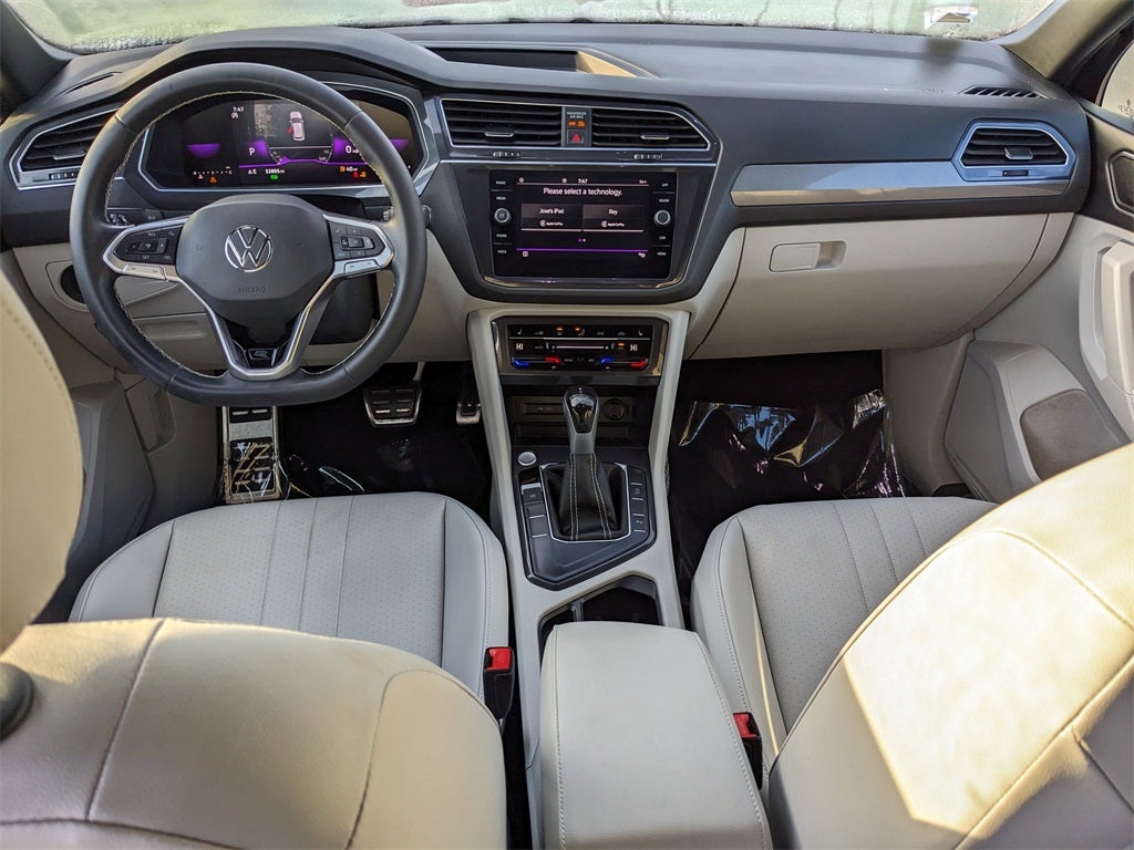2023 Volkswagen Tiguan 2.0T SE R-Line Black