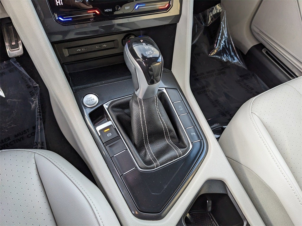 2023 Volkswagen Tiguan 2.0T SE R-Line Black