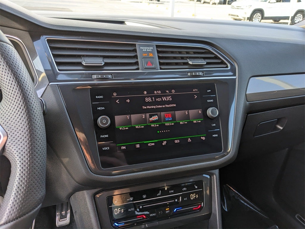 2022 Volkswagen Tiguan 2.0T SE R-Line Black