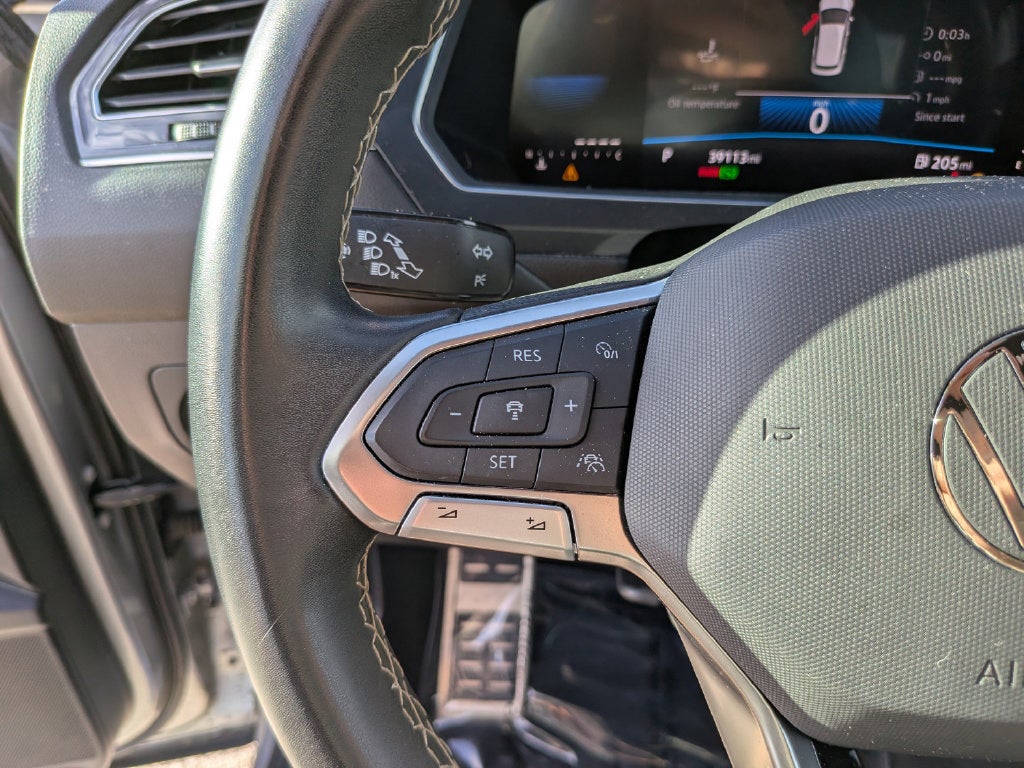 2023 Volkswagen Tiguan 2.0T SE R-Line Black