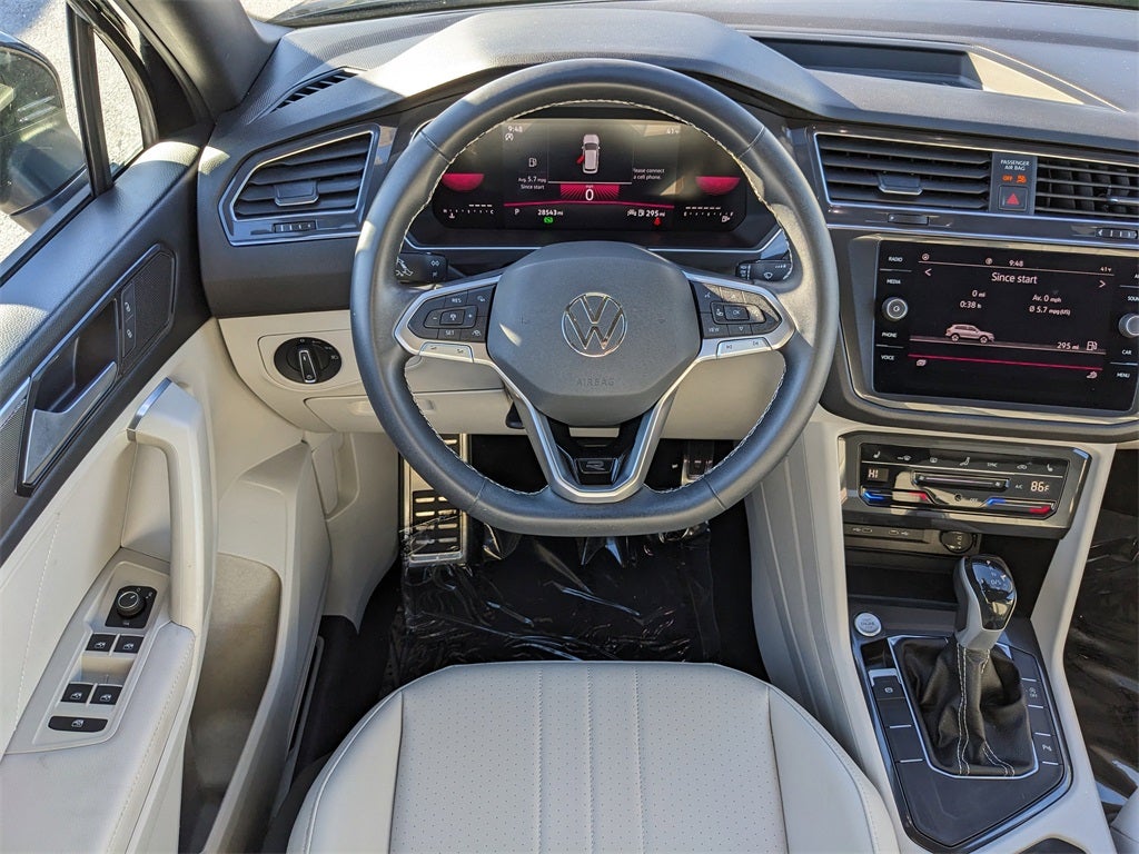 2023 Volkswagen Tiguan 2.0T SE R-Line Black