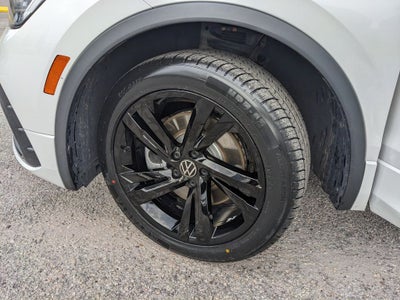 2023 Volkswagen Tiguan 2.0T SE R-Line Black