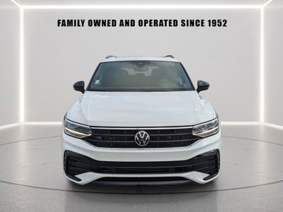2023 Volkswagen Tiguan 2.0T SE R-Line Black