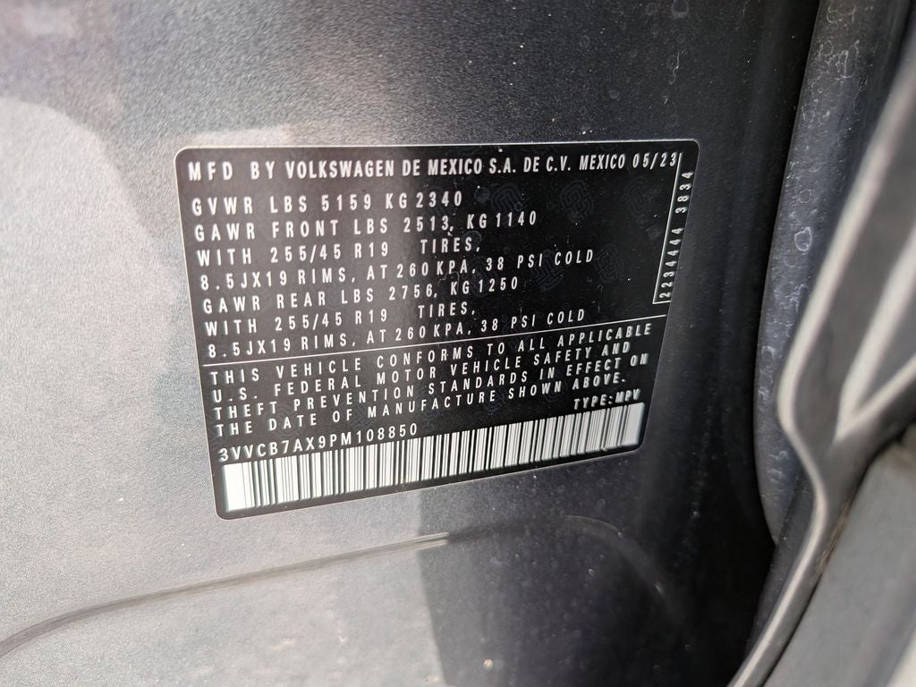 2023 Volkswagen Tiguan 2.0T SE R-Line Black