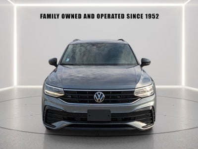 2023 Volkswagen Tiguan 2.0T SE R-Line Black
