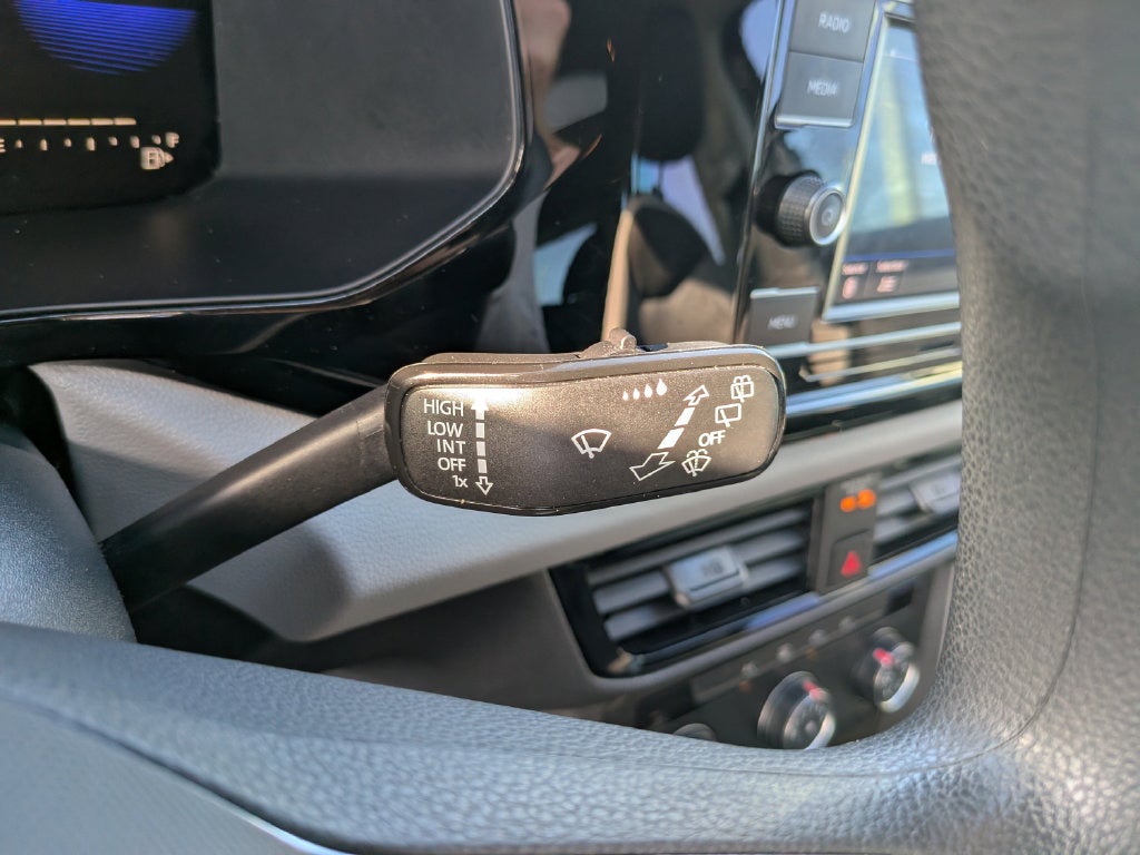 2022 Volkswagen Taos 1.5T S