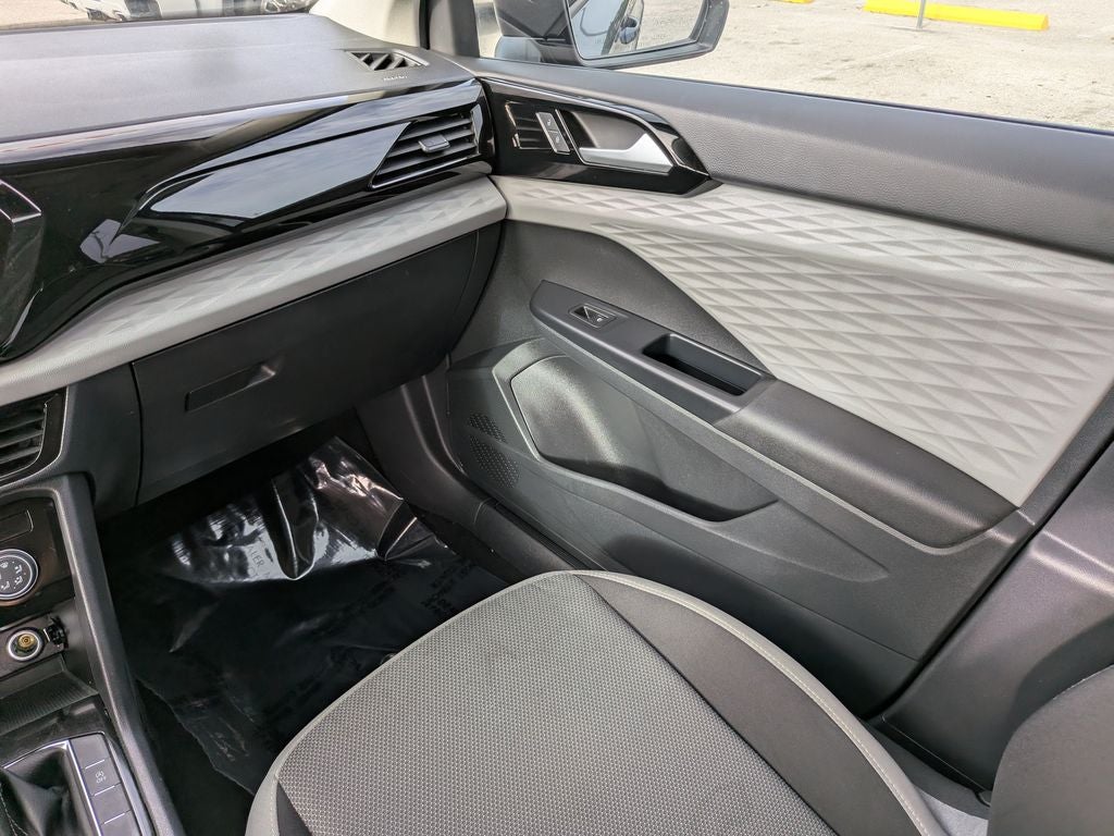 2023 Volkswagen Taos 1.5T S