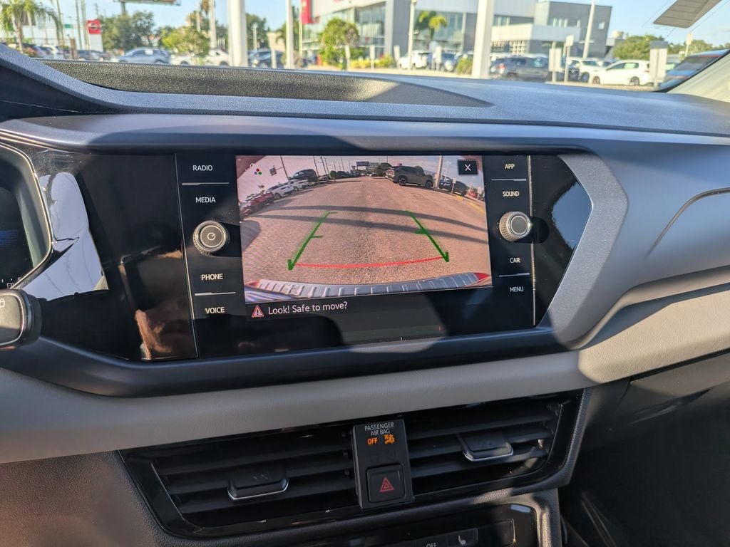 2023 Volkswagen Taos 1.5T SE