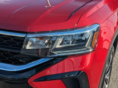 2023 Volkswagen Taos 1.5T SE